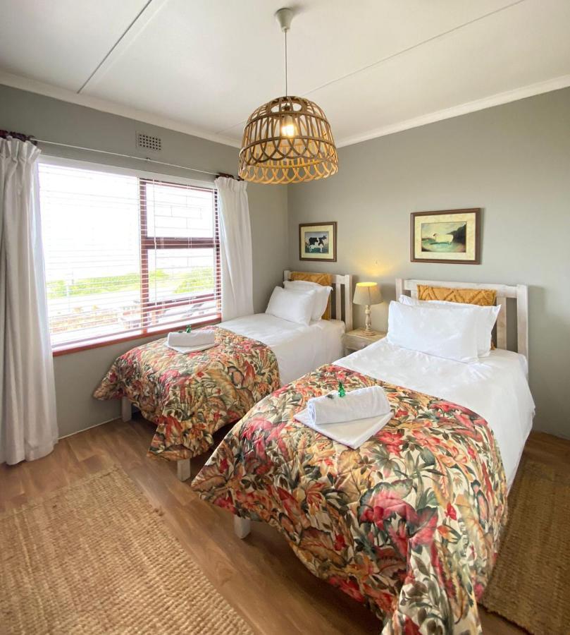 La Mer Seafront Selfcatering Accommodation Kleinmond Luaran gambar