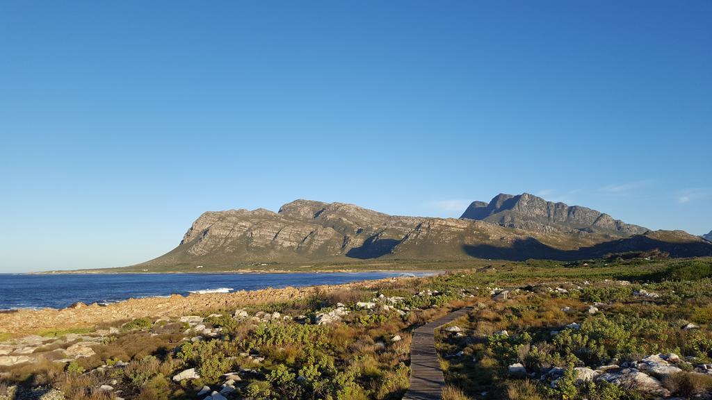 La Mer Seafront Selfcatering Accommodation Kleinmond Luaran gambar